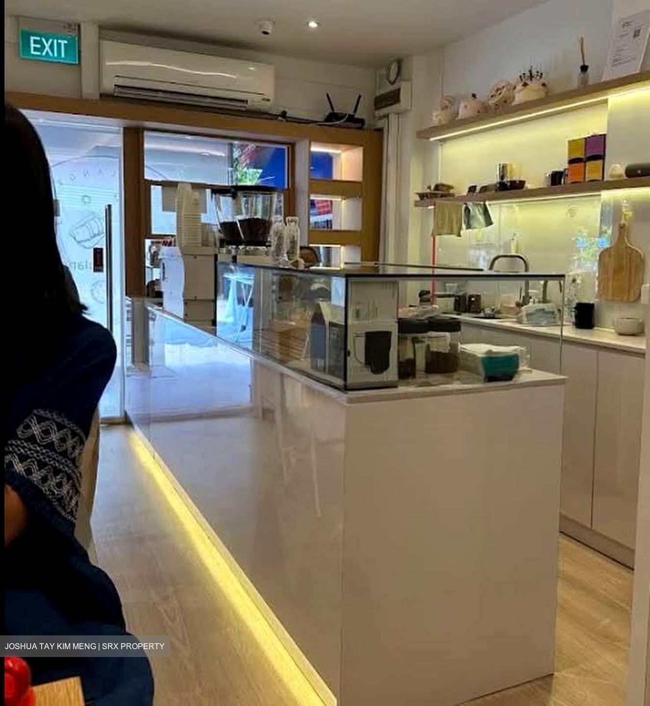 Farrer Gardens (D10), Retail #605333071